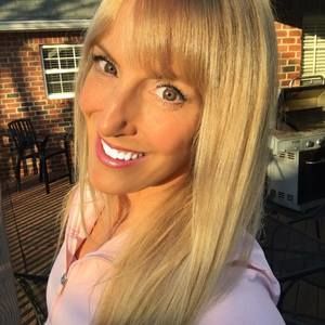 Meet your Posher, Kacey